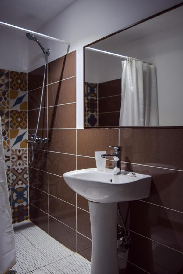 Sokaku I Te Marreve Guesthouse Gjirokastra Kültér fotó