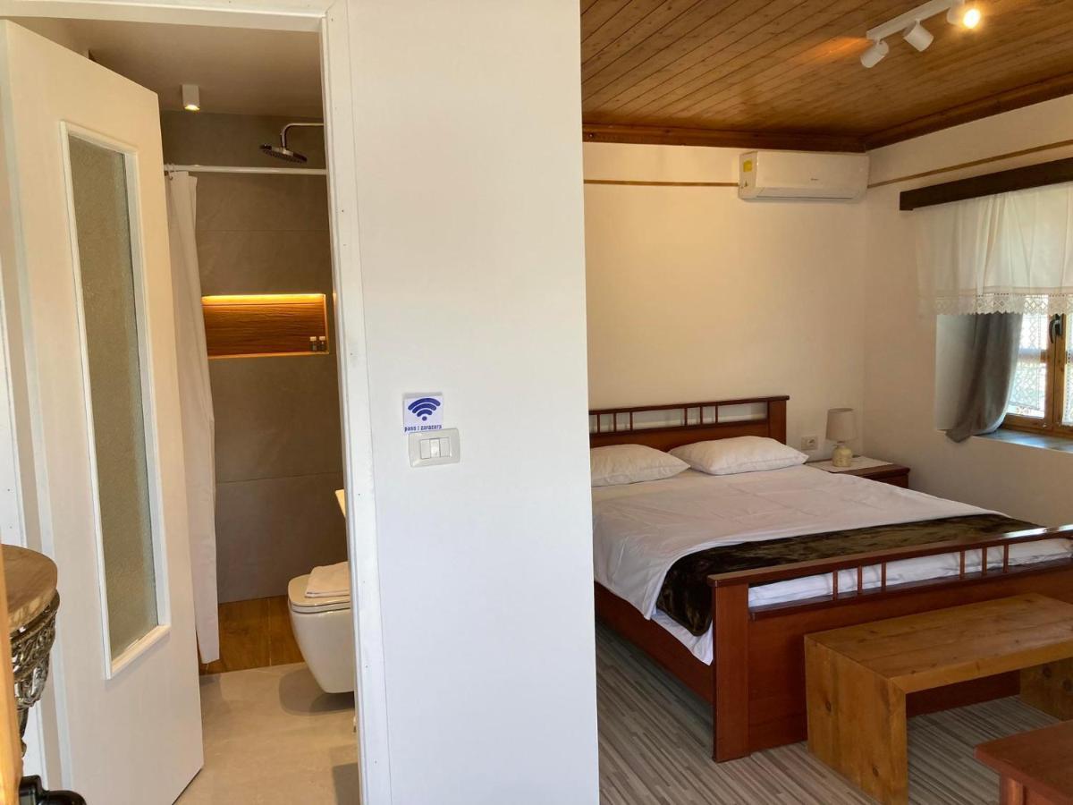 Sokaku I Te Marreve Guesthouse Gjirokastra Kültér fotó